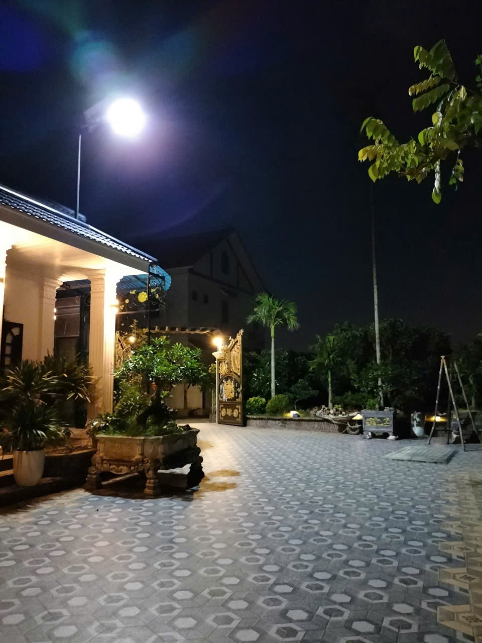 Đèn Phi Thuyền 1000w MaxSolar